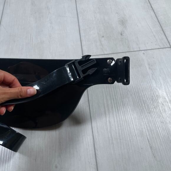 Melissa Black Crossbody Bag - Picture 6 of 9